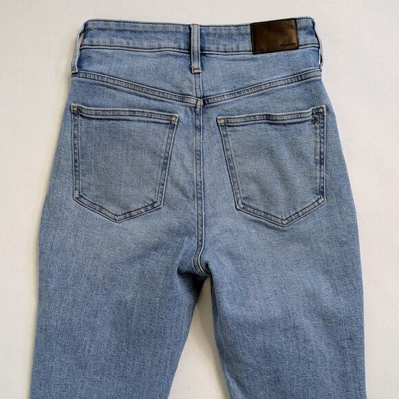 Madewell Curvy Perfect Vintage Crop Ripped High-Rise Straight Jeans 26P Petite - Picture 7 of 13